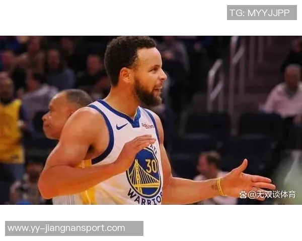 库里强调团队合作与个人自信是胜利关键持续保持攻防强度助力球队成功